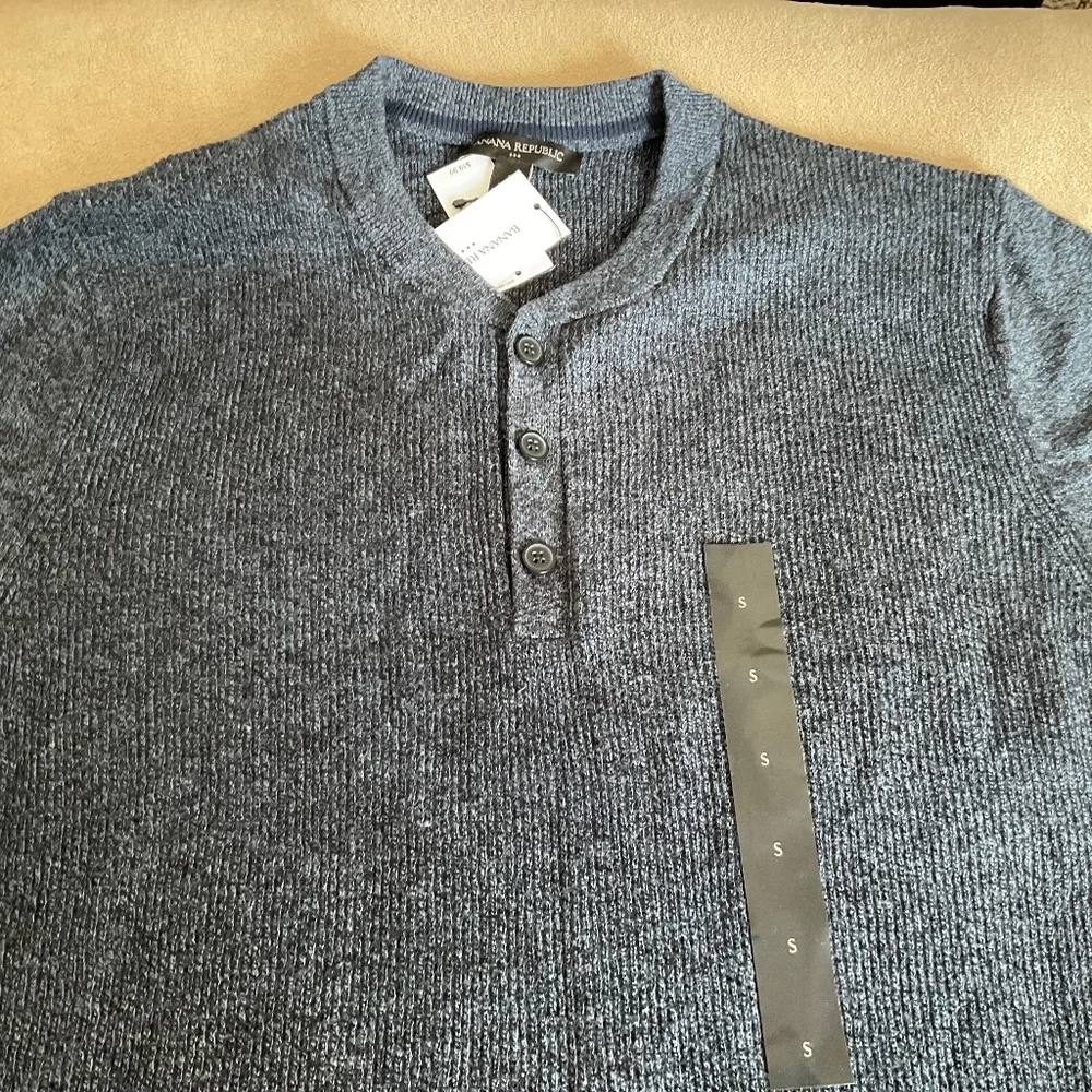 Banana Republic new top